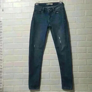 Levis Skinny Jeans Distressed Size: 26W / 30L S40197 #0061